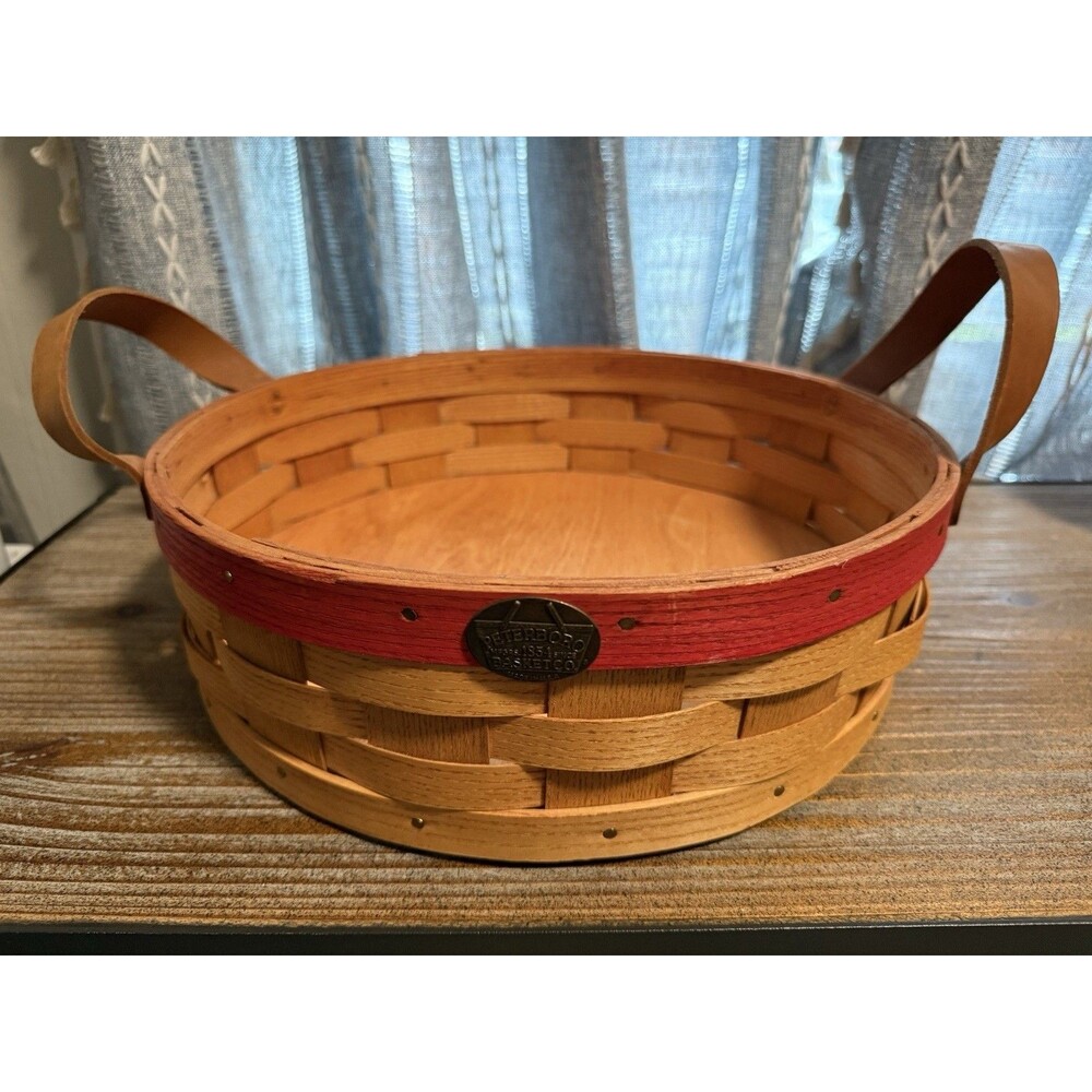 PETERBORO BASKET CO. ROUND BASKET WITH LEATHER HANDLES 12” Diameter